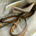 thumbnail image 5 of Michael Kors Sac à Main Jet Set en Cuir Moyen (Bagages), 5 of 5