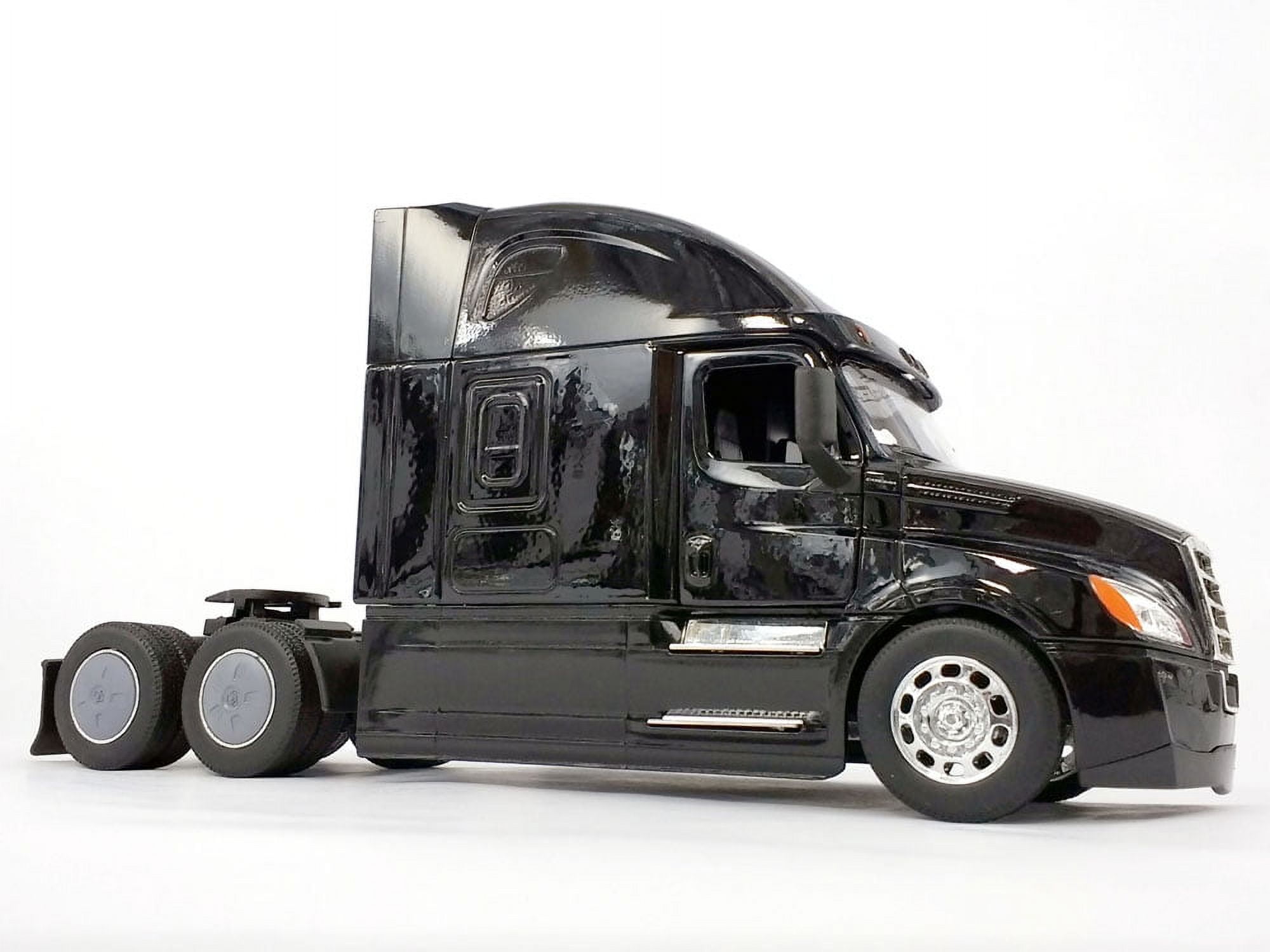 Mô hình Freightliner Columbia White 1:32 Welly – Cửa hàng