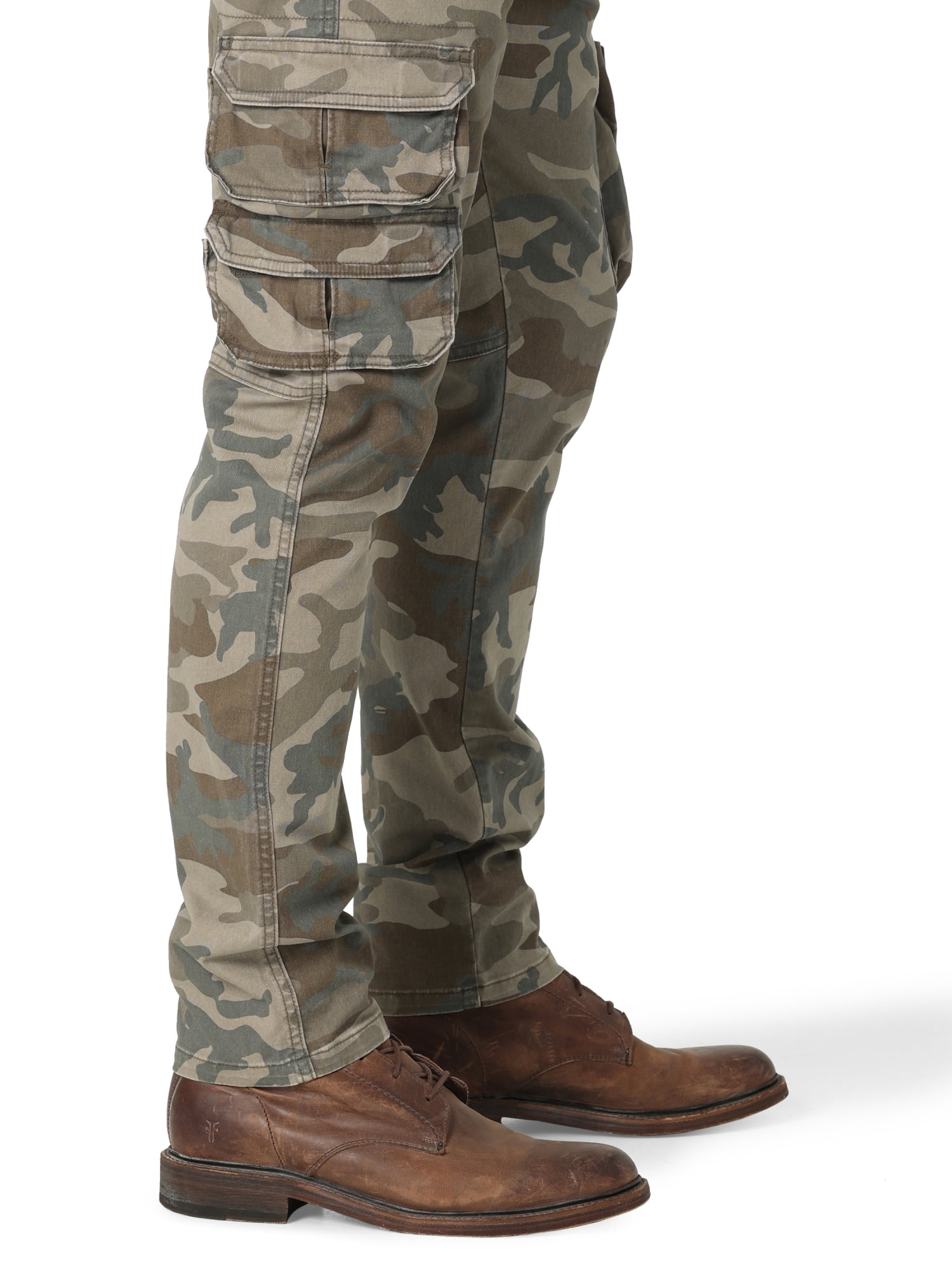 Wrangler® Men's Stretch Taper Leg Regular Fit Cargo Pant