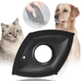 thumbnail image 1 of Mini cepillo quitapelos para mascotas, negro, 1 of 5
