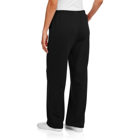 white stag knit pants with pockets