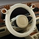 thumbnail image 4 of Funda de Volante de Invierno con Forro Polar de Oso de Peluche En Forma de D | Accesorio Interior de Felpa Suave | Funda Protectora Antideslizante para Volantes de 14-15 Pulgadas | Accesorio de Coche, 4 of 6