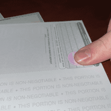 Compuchecks - 100 High Security Blank Check Stock Paper - Checks on Top - Check Paper Weight # 70 (Green Red Mazed)