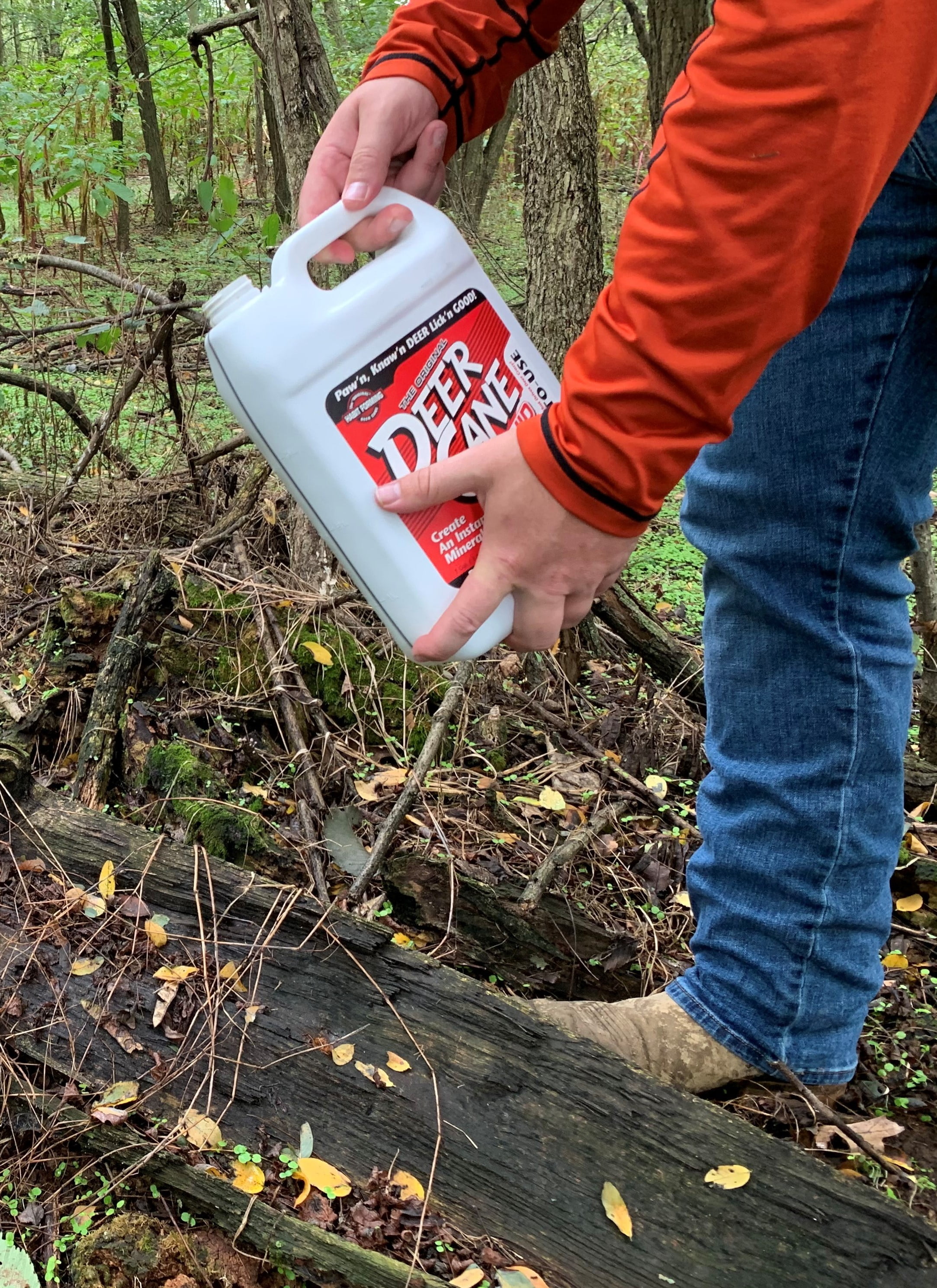 Evolved Habitats 1 gal. Deer Cane Liquid Deer Attractant