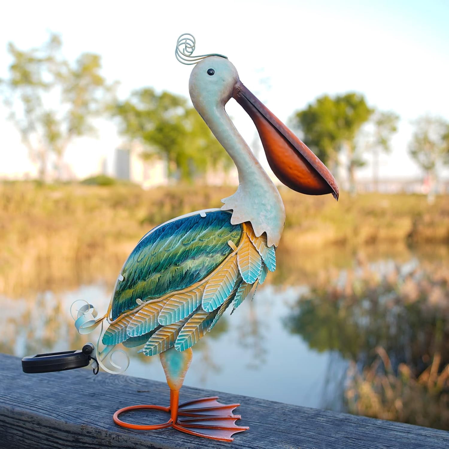 Solar Heron Metal Crane Statue Garden Heron Sculpture, Glass Outdoor Crane Yard Art Coastal Ocean Bird Decor 24 Inch Lawn Ornament for Backyard Porch Patio Decor