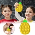 thumbnail image 2 of Llavero de descompresión Puzzle Toy Rainbow Pineapple, 2 of 5