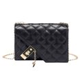 thumbnail image 1 of Bolso Bandolera Acolchado para Mujer - Bolso Bandolera De Piel Cartera Pequeña con Cadena De Moda, 1 of 6