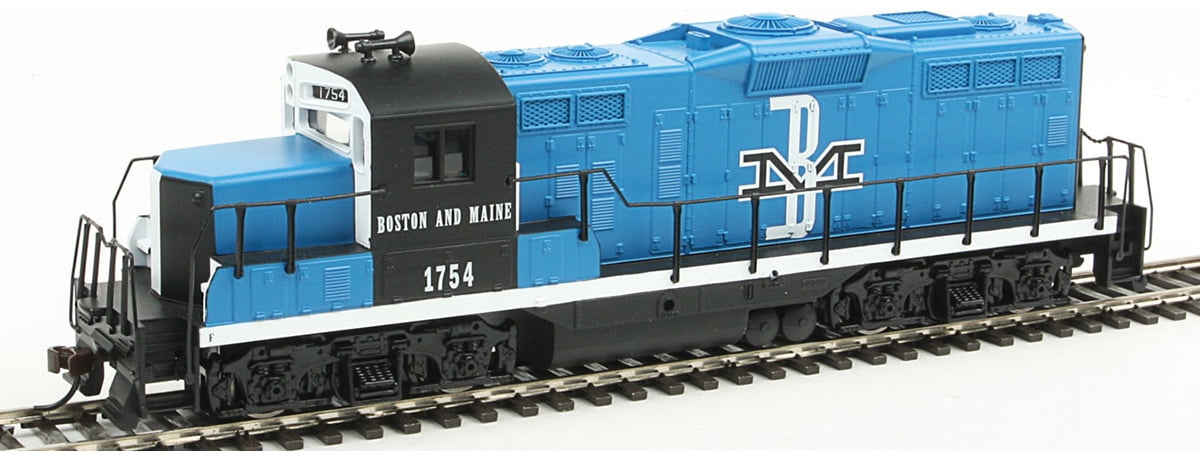 Walthers Trainline HO Scale EMD GP9M Diesel Locomotive Boston & Maine/B ...