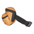 thumbnail image 3 of Cangurera CAT Para Hombre Color Amarillo Modelo 84310503, 3 of 4