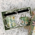 thumbnail image 2 of Paper Shred Filler Uptotop, 2 libras, para cestas de regalo, color blanco, 2 of 6