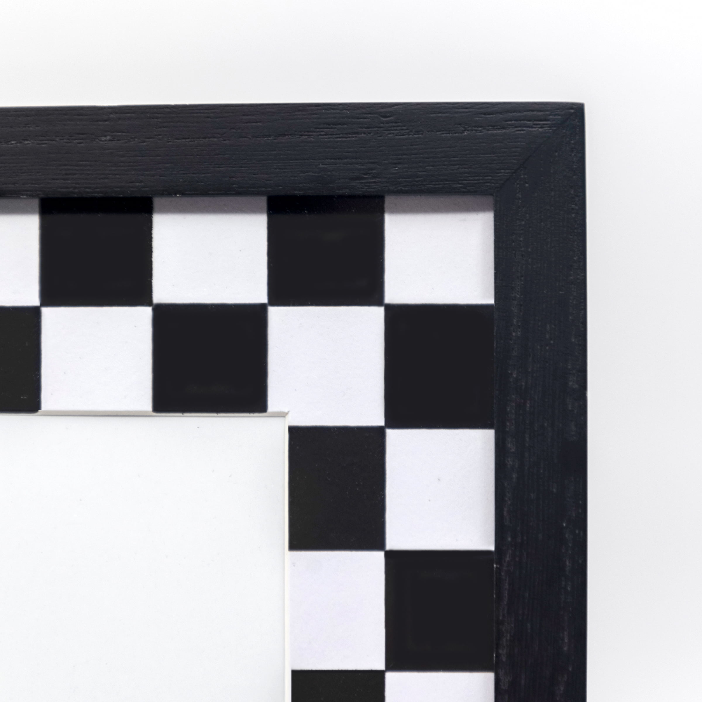 5X7 Black Wood Tabletop Picture Frame with Removable Black and White Checkerboard