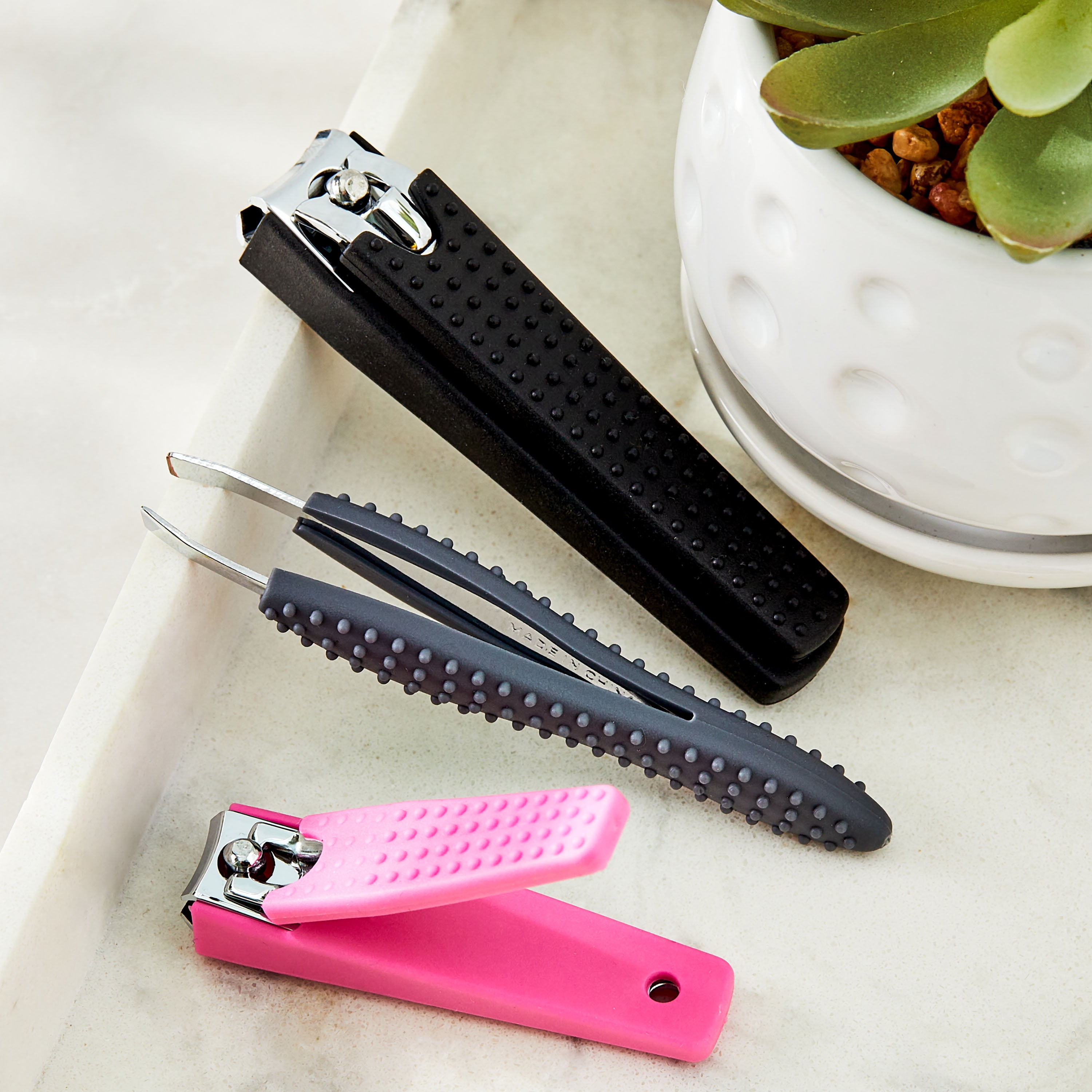 Equate Nail Care Kit 3-Piece with Fingernail Clippers, Toenail