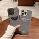 thumbnail image 4 of Férulas De Purpurina De Lujo Para El Tablero De Moda Marca Prada Logo Protección Del Teléfono Para IP 14 Pro Max 13 Lente De Cámara Funda De Para IPhone 11 12 Cubierta, 4 of 4