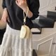 thumbnail image 2 of Bolso de mano pequeño cuadrado de verano, estilo coreano, de alta gama, moderno y sencillo, tipo mensajero, de nicho., 2 of 5