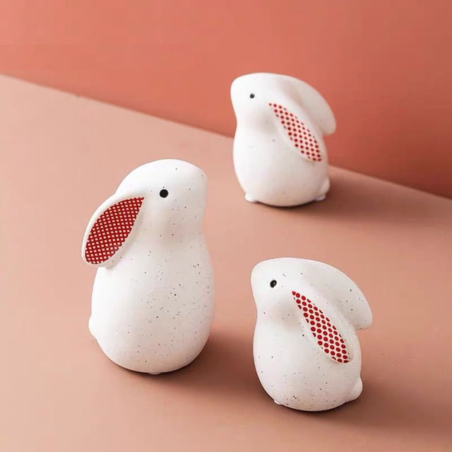 Decoración de escritorio de conejo de cerámica – Figurita blanca hecha a mano 4,72 pulgadas • Bordes redondeados • Esmalte de acuarela • Decoración de mesa de boda Obsequio