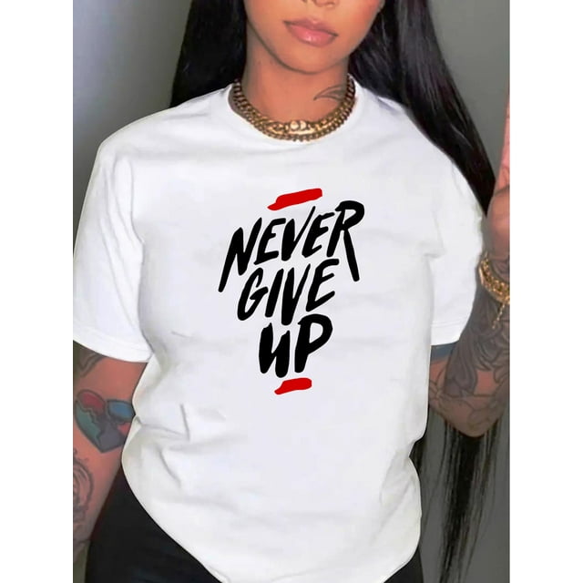 Camisetas con gráficos clásico para mujeres y adolescentes y niñas, playera de verano con estampado estéticoStylish Women's Casual Tee - Soft Crew Neck, Short Sleeve, Breathable Polyester Blend, Mac