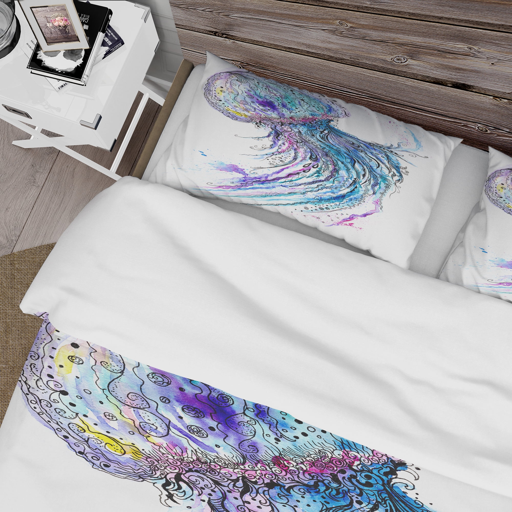 Designart 'Jelly Fish Watercolor' Tropical Duvet Cover Set