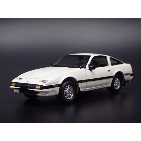 Open Box 1983-1989 NISSAN 300ZX WHITE 1:64 SCALE COLLECTIBLE DIORAMA DIECAST MODEL CAR