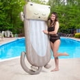 thumbnail image 1 of Nutria inflable gigante para piscina con reposacabezas para niños y adultos, 1 of 6
