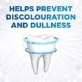 thumbnail image 4 of Aquafresh Extreme Clean Fluoride Toothpaste, Whitening Action 5.60 oz (Pack of 3), 4 of 6