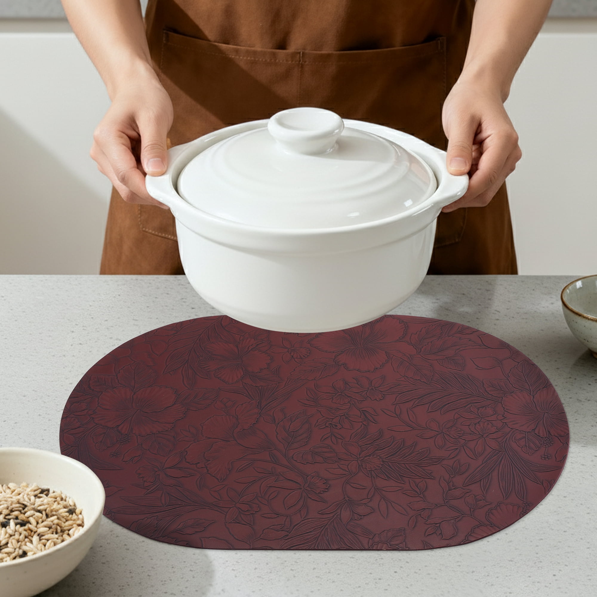 Placemats Set of 6 Leather Placemats for Kitchen Dining Table Decor Waterproof Heat Resistant Table Placemats Dark Brown 17.7*11.8inch