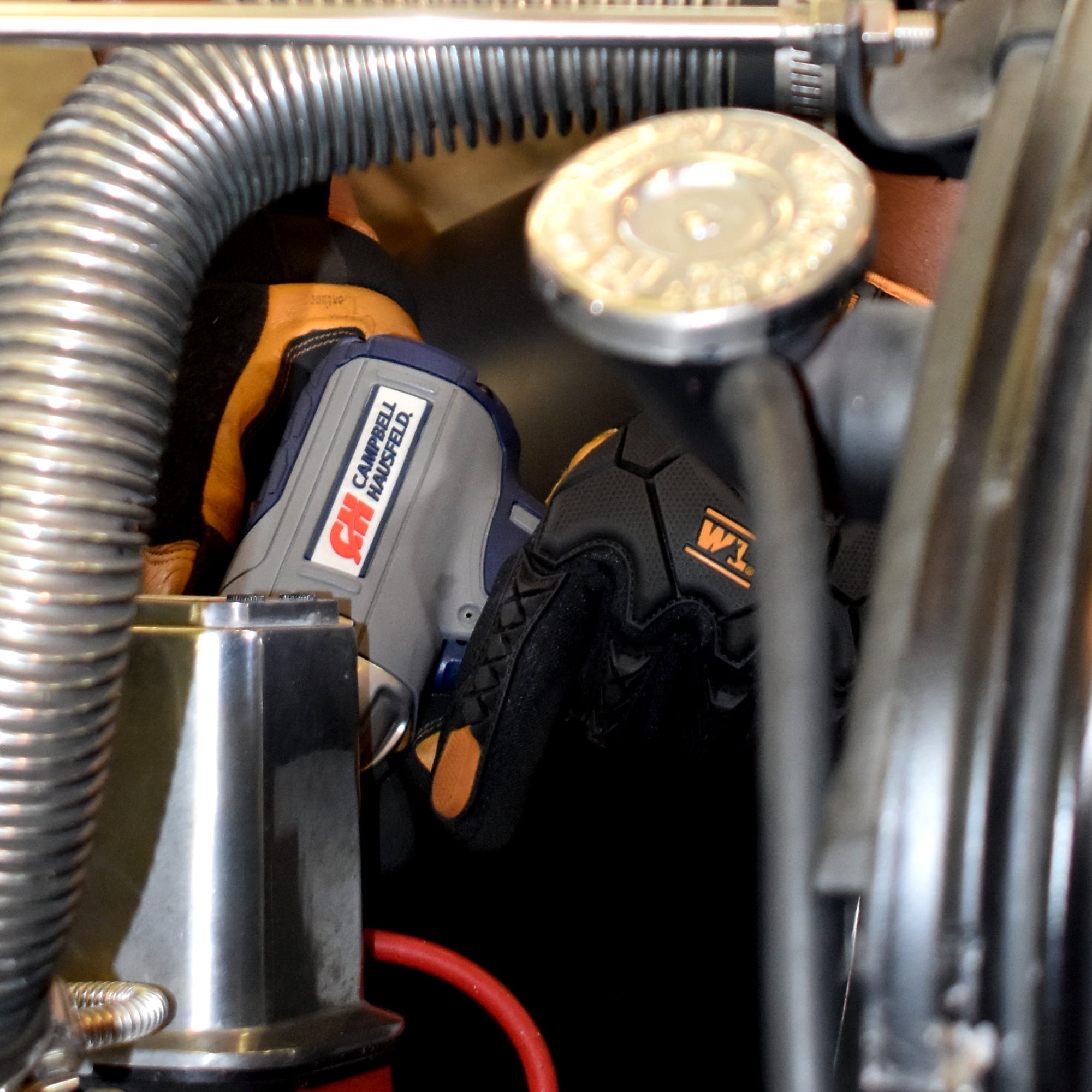 Campbell Hausfeld 3/8 Inch Air Impact Wrench