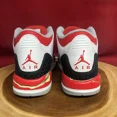 thumbnail image 3 of N I-K-E A i r-Jor-dan 3 III Retro Fire Red White Cement 398614-120 Size 6Y Damaged, 3 of 6