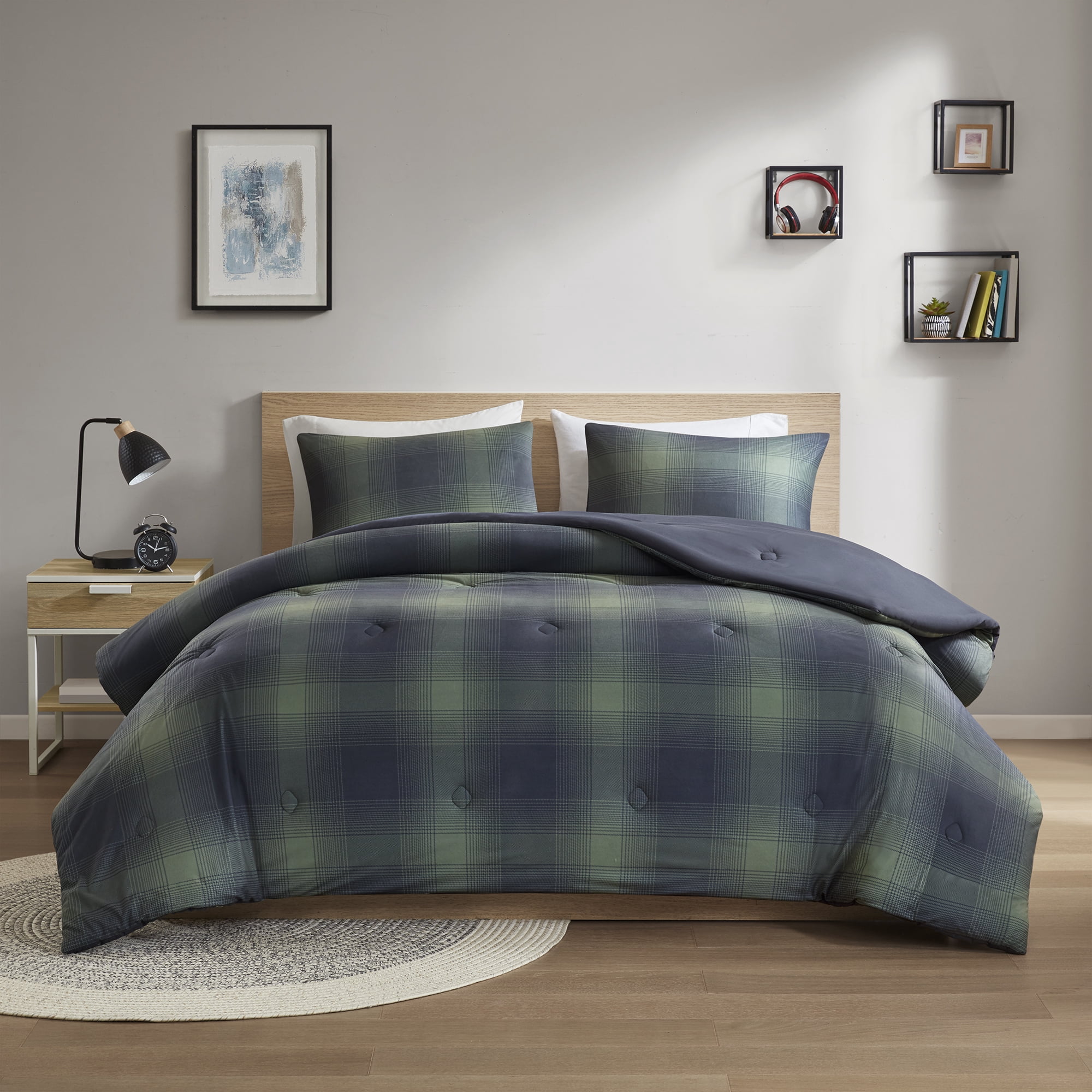 Mainstays Shadow Plaid 3-Piece Green Comforter Set, King