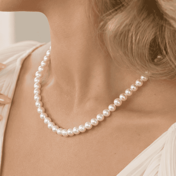 Femme Jam Real Pearl Necklace for Women with AAA Quality Round White Freshwater Genuine Cultured Pearls | 18 inch Pearl Strand with 925 Sterling Silver Femme Jam Pea Claps