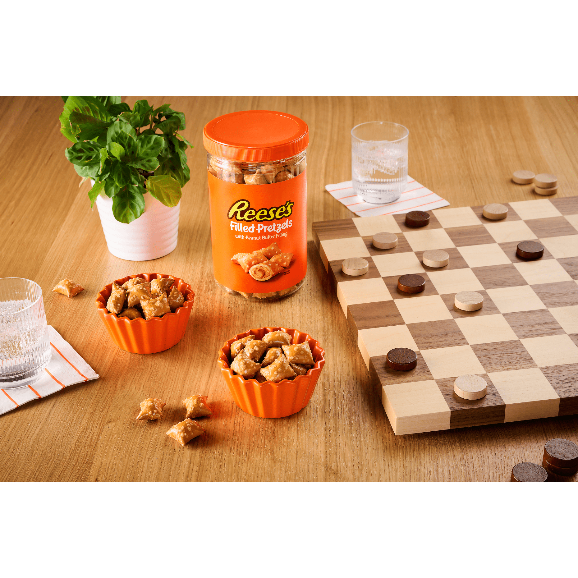 Reese's Peanut Butter Filled Pretzels, 18 oz Sharing Size