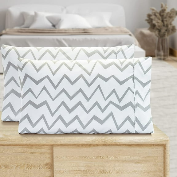 Elegant Comfort Patterned Pillowcases 2-Piece Set Egyptian Quality Microfiber 1500 Series, Soft and Smooth Wrinkle Resistant, Chevron Queen Pilllowcase, Gray