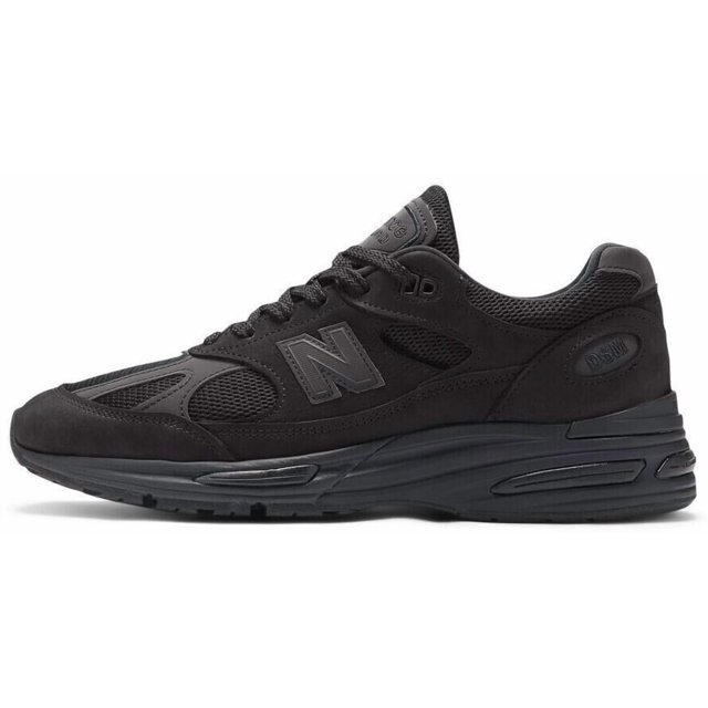 Size 7.5 - New Balance Dover Street Market x 991v2 Made in England Triple Black