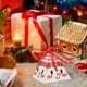 thumbnail image 5 of Caja triangular navideña para dulces CLLC, 50 unidades. Bolsas triangulares con la cara grande de Papá Noel, ideales para dulces y galletas. Caja triangular de papel para dulces, caja de regalo navid, 5 of 7