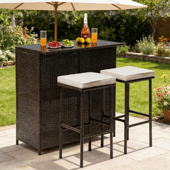 BORGEBY Patio Bar Set，3 Piece Outdoor Wicker Furniture Set with Glass Top Table & 2 Cushions Stools  for Patio Poolside Porch Outdoor Indoor（Khaki）