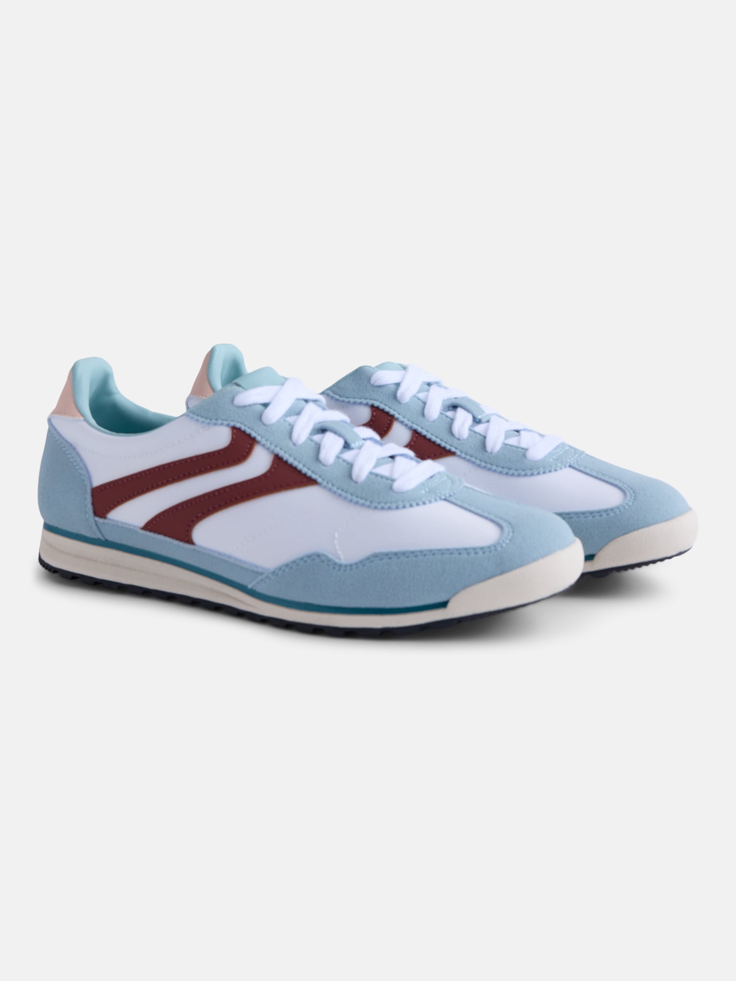 No Boundaries Women's Faux Leather and Suede Retro Inspired Lace Up Sneakers