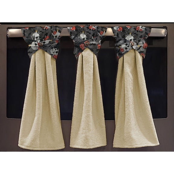 Skulls Webs & Roses Wraparound Snap Hanging Towels (Set of 2) by Penny's Needful Things (Terrycloth Color: Yellow)