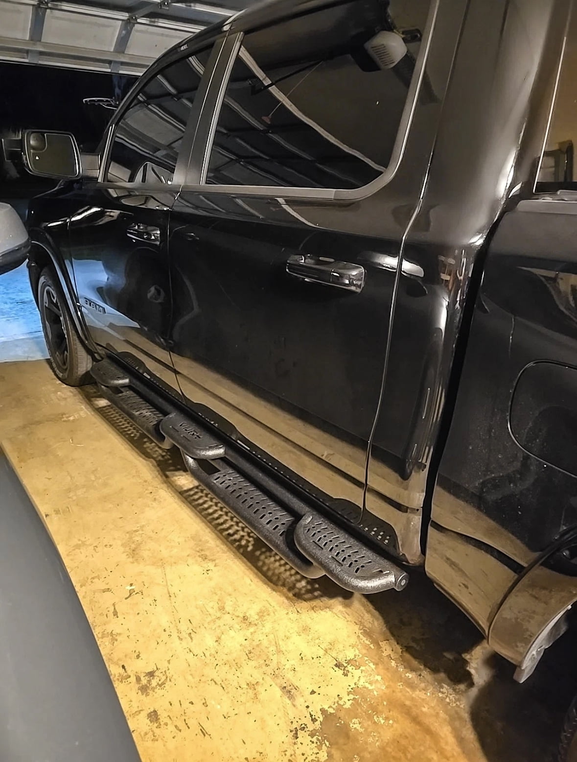 Vijay Running Boards Compatible with 2019-2020-2021-2022-2023-2024-2025-2026 Dodge Ram 1500 Bolt-on Side Steps Rails Steel Nerf Bars