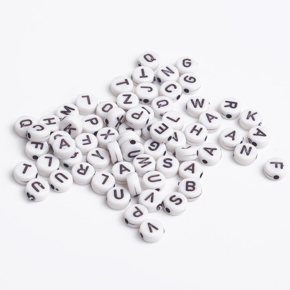 500 g Acrylic Horizontal Hole Letter Beads Flat Round Size: about 7mm in diameter 3mm thick hole: 1.5mm about 4060pcs/500g.