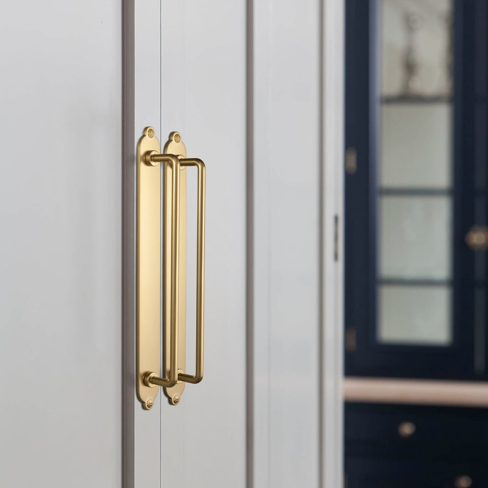 Goo-Ki 2 Pack Brushed Gold Cabinet Pulls with Backplate, 7.6"(192mm) Hole Center Zinc Alloy Cabinet Dresser Handles for Bar Cupboard Closet Wardrobe (G013)