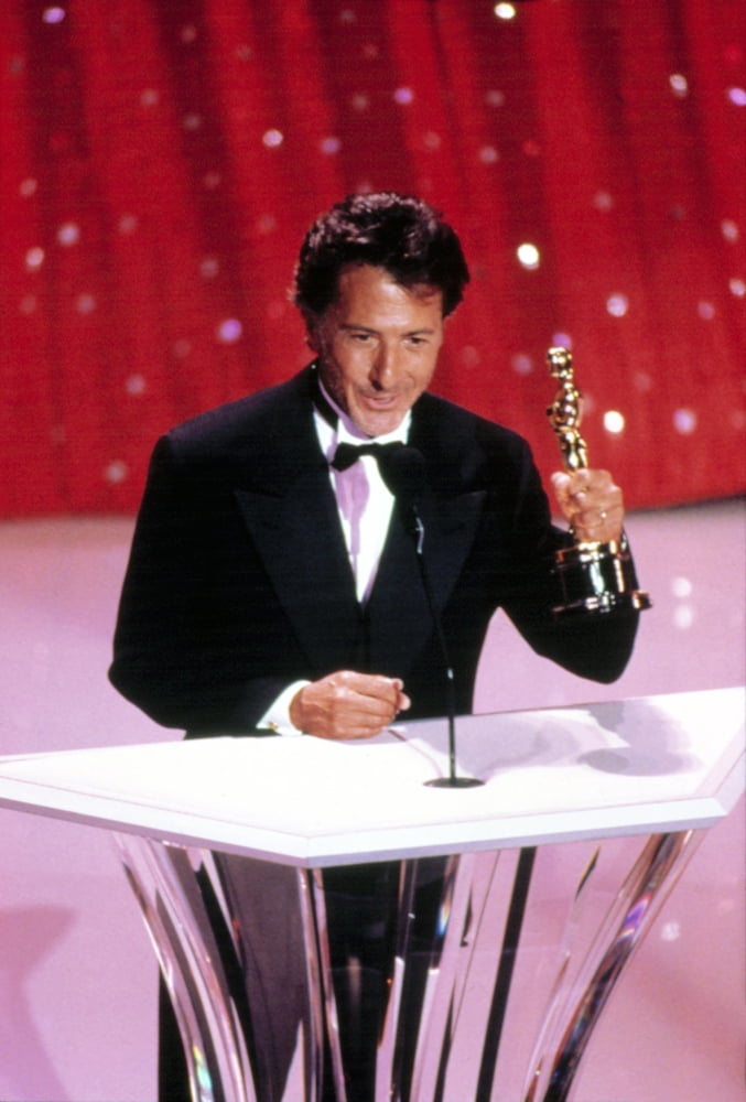1988 Dustin Hoffman Holds His Best Actor Oscar For Rain Man History