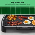 thumbnail image 3 of Chefman Plancha eléctrica con control de temperatura extraíble, parrilla ideal para hamburguesas, huevos, plancha para panqueques, superficie de cocción antiadherente fácil de limpiar 10 x 16 pulgadas, 3 of 5