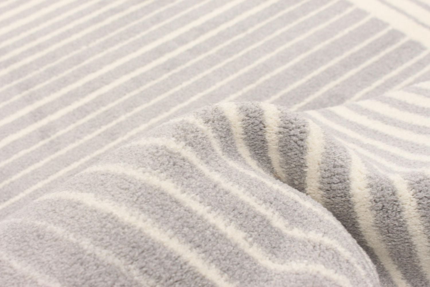 ECARPET Modern Area Rug for Living Room, Dining Room and Bedroom Ambiance Collection