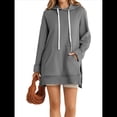 thumbnail image 1 of Vestido Informal Extragrande con Capucha, Larga, Dobladillo Dividido y Cordón Ajustable para Mujer con Bolsillo Tipo Canguro. Gris M, 1 of 6