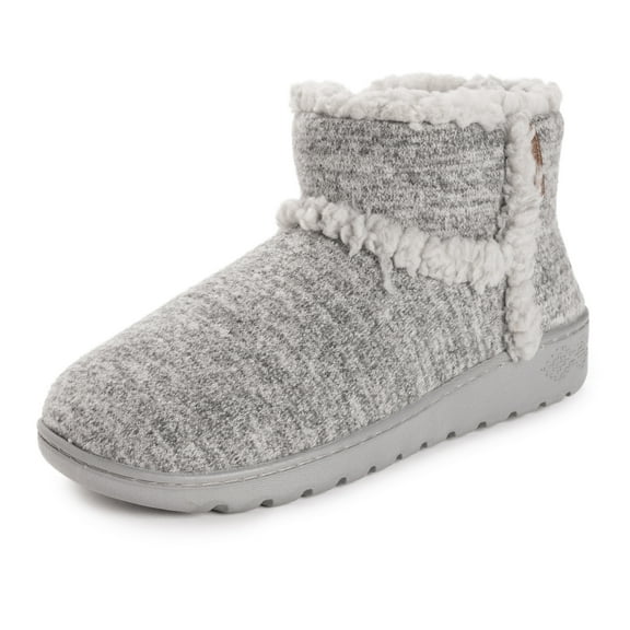 MUK LUKS Women's Aubree Cozy Bootie