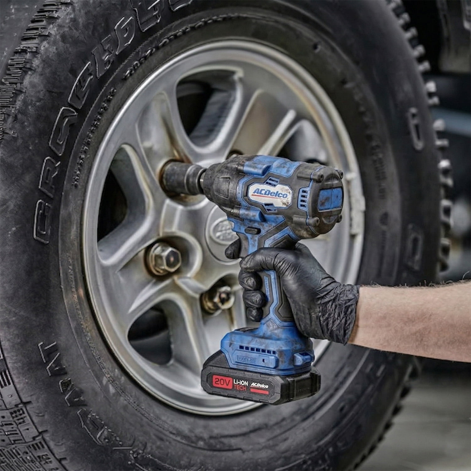ACDelco ARI20132-PM 20V Brushless 1/2" Corless Impact Wrench- OEM Trusted Brand, Power for Automotive Repair, 251 Ft-lbs (350Nm), 2600RPM High Torque Impact Gun,1x2.0Ah Batteries