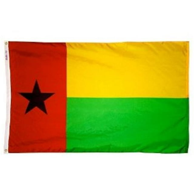 Annin Flagmakers 193193 Drapeau de la Guinée-Bissau 4 Pi X 6 Pi Nyl-Glo