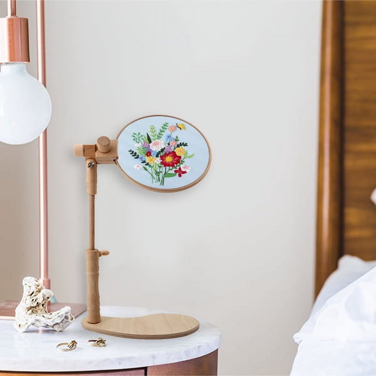 ZYNERY Beech Wood Adjustable Rotated Embroidery Hoop Stand with 2 Pcs 6'' 8'' Embroidery Hoops, Wooden Embroidery Stand, Embroidery Hoop Holder for Cross Stitch and Embroidery Project (A)