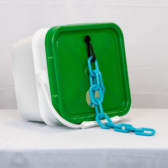 2" x 65' Turquoise Heavy Duty Plastic Safety Chain - Pail
