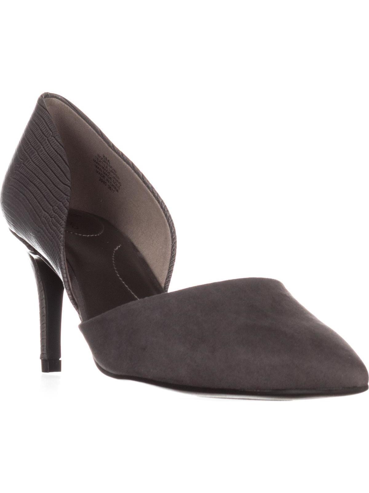 Womens Bandolino Grenow Kitten-Heel 