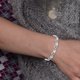 thumbnail image 4 of Brazalete brillante Qarigey de acero en forma de corazón para mujer Plata, 4 of 6